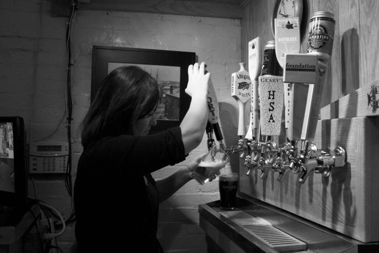 Pouring drafts