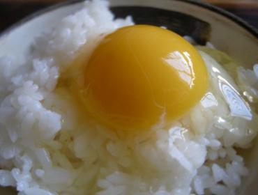 Eggs on rice.