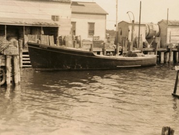 A turn-of-the-century photo of a lobster boat