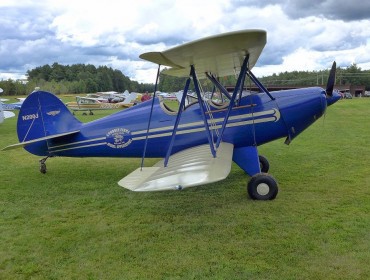 Amateur pilot fly-in