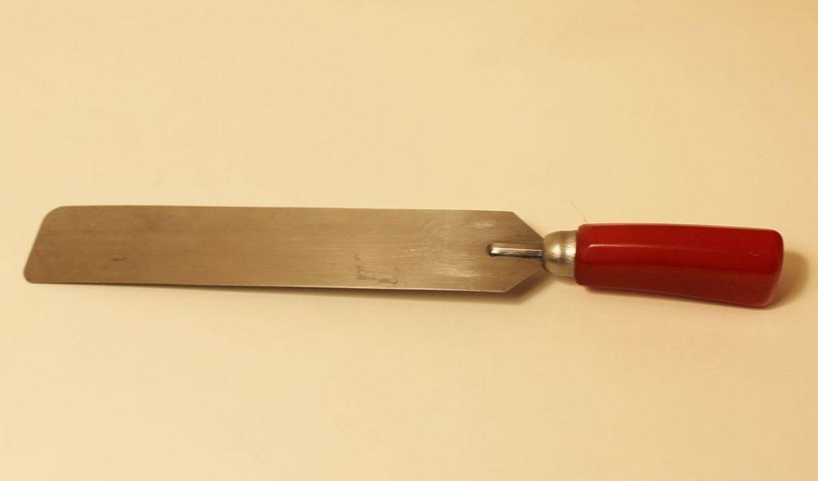 Vintage spatula