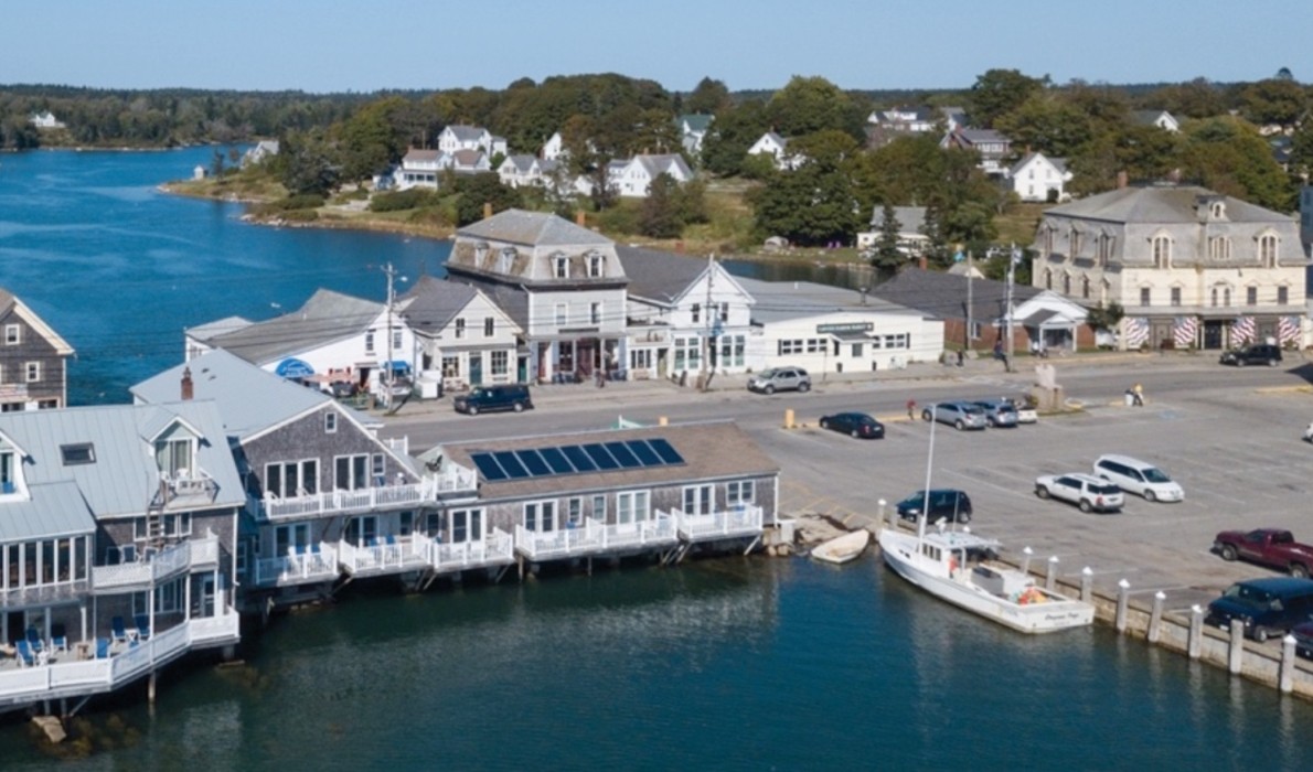 Vinalhaven from the air