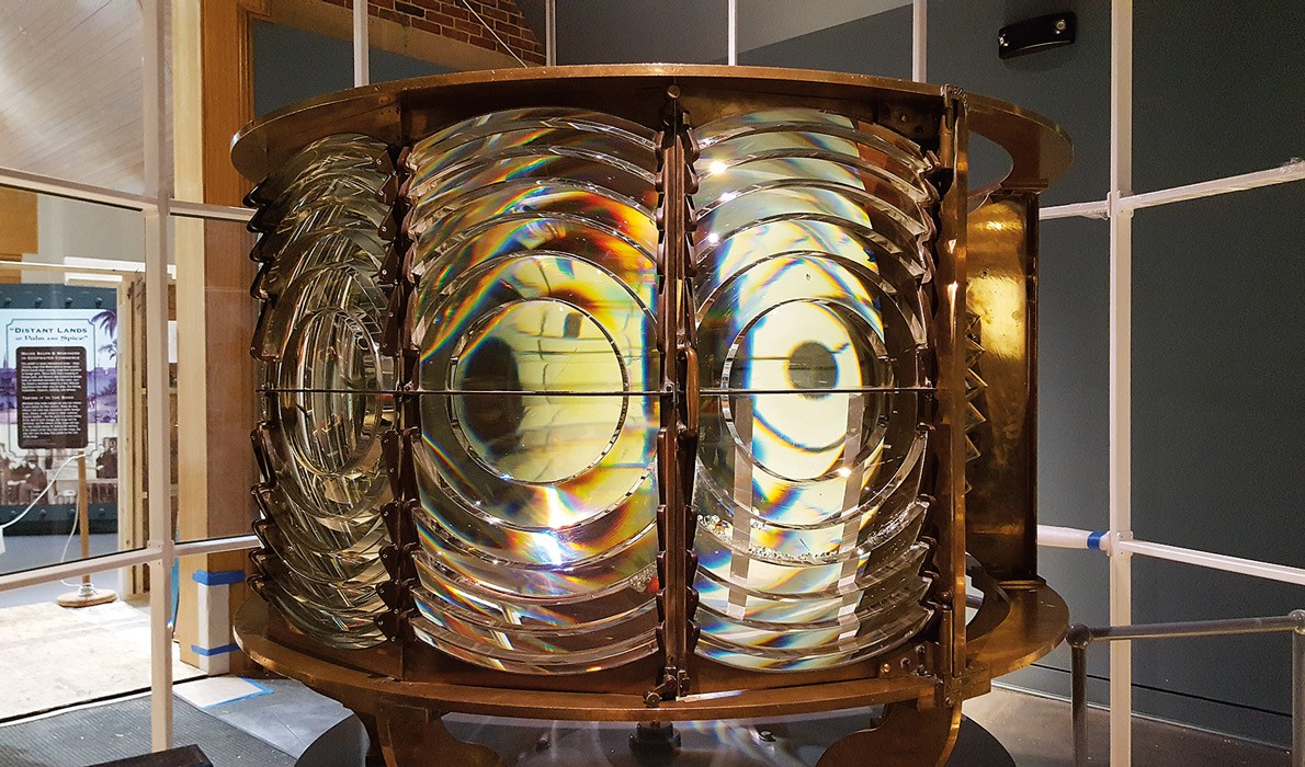 One of the Fresnel lenses on display.