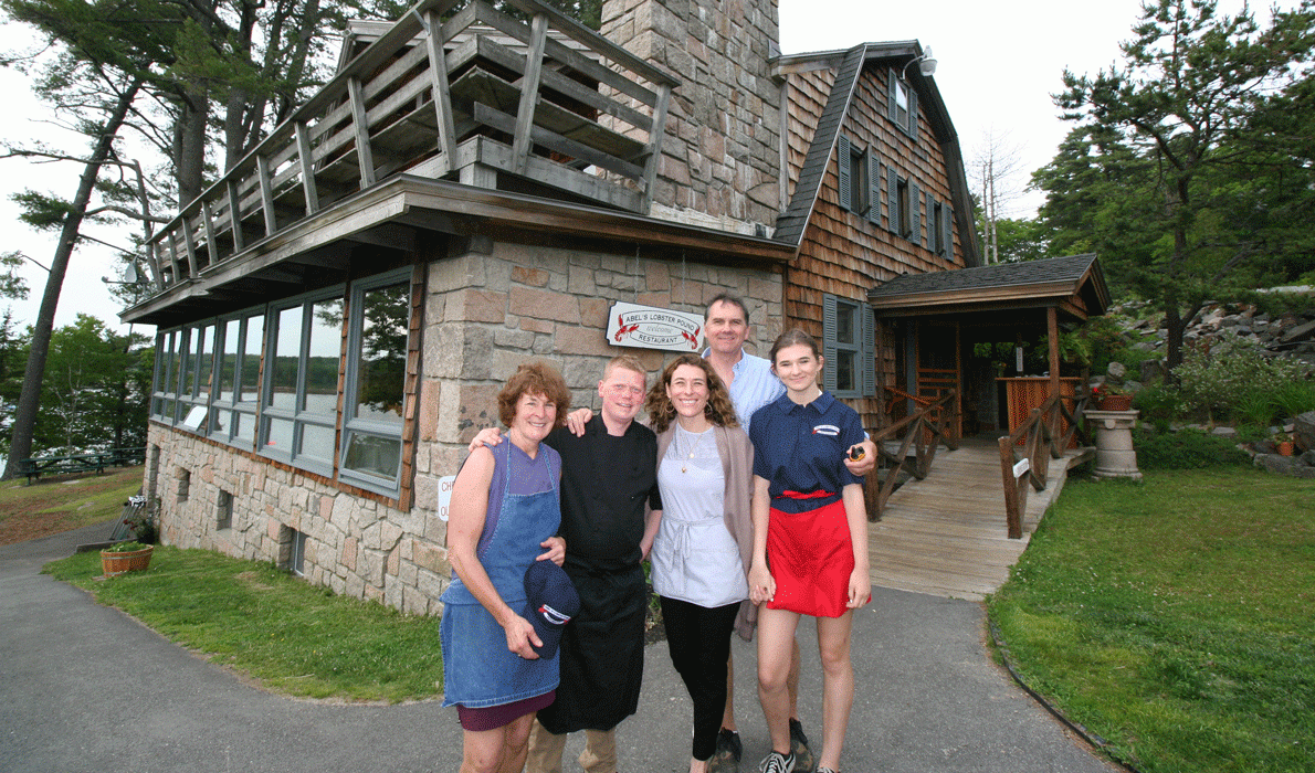 From left, Carmen Sanford, Dakota Hatton, Kelsea Carr-Squires, Glenn Squires, Izzy Squires.